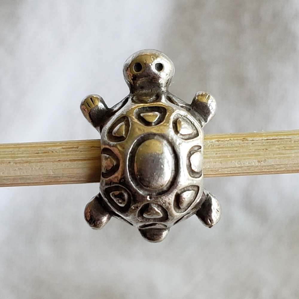 Pandora Turtle Charm